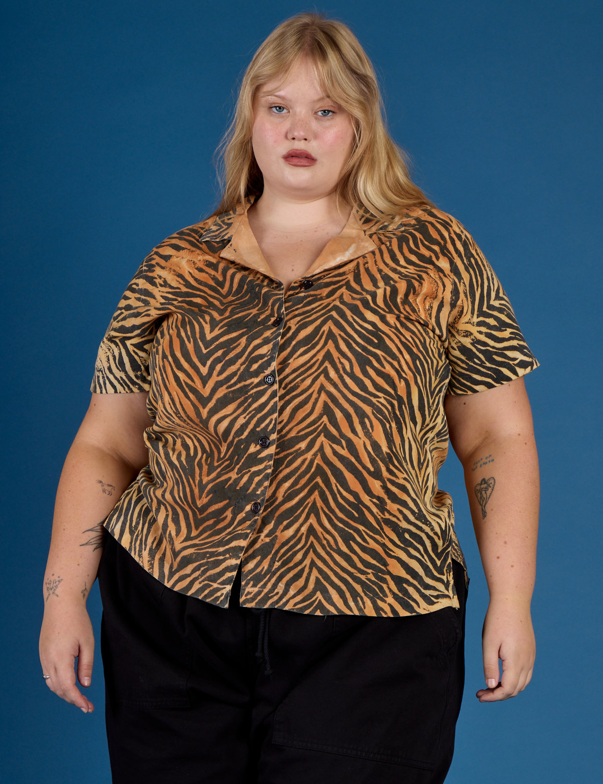 Juliet wearing the Tiger Pantry Buttoned Up