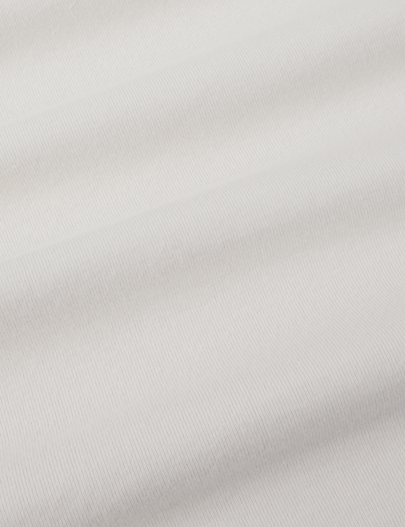 Baby Tee in Vintage Tee Off-White fabric detail